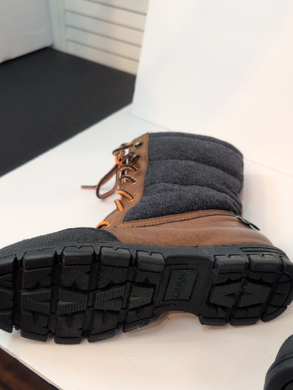 Lauren Ralph Lauren Quinlyn Snow Boots Size 7 - Picture 8 of 9